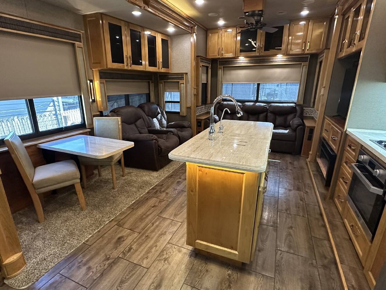 A photo of this 2019 Vanleigh BEACON 39 GBB