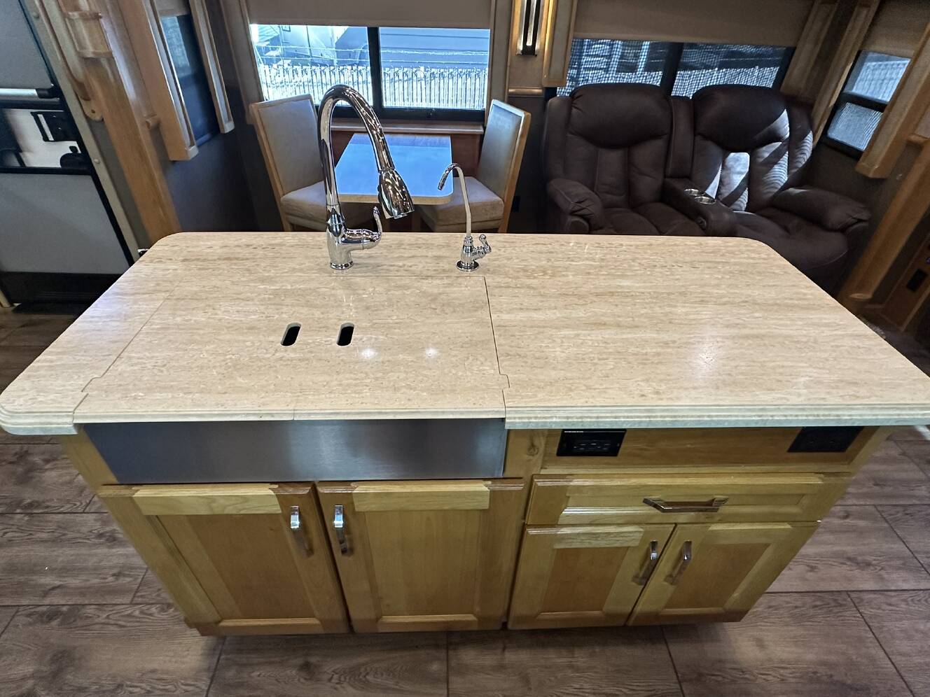 A photo of this 2019 Vanleigh BEACON 39 GBB
