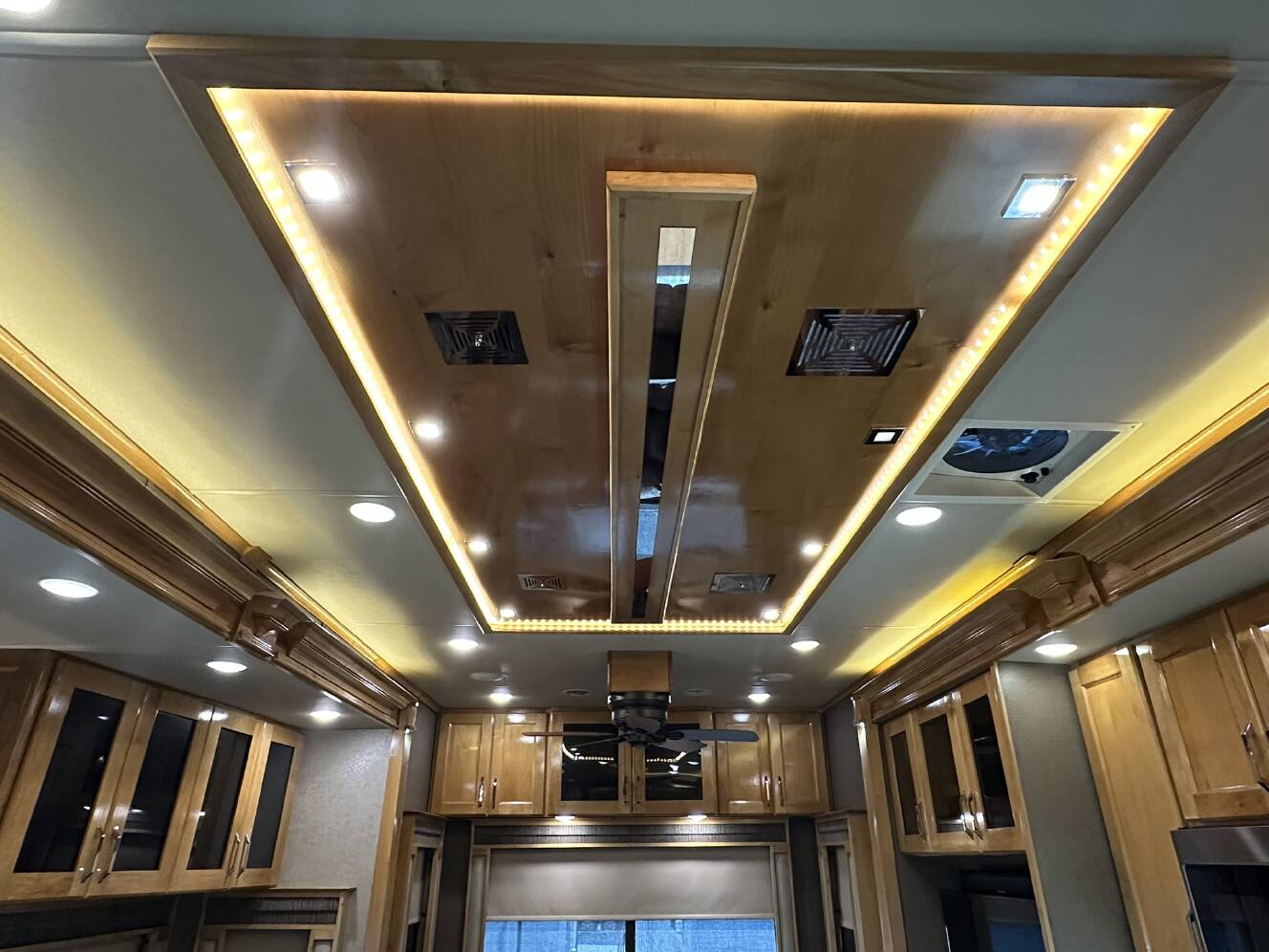 A photo of this 2019 Vanleigh BEACON 39 GBB