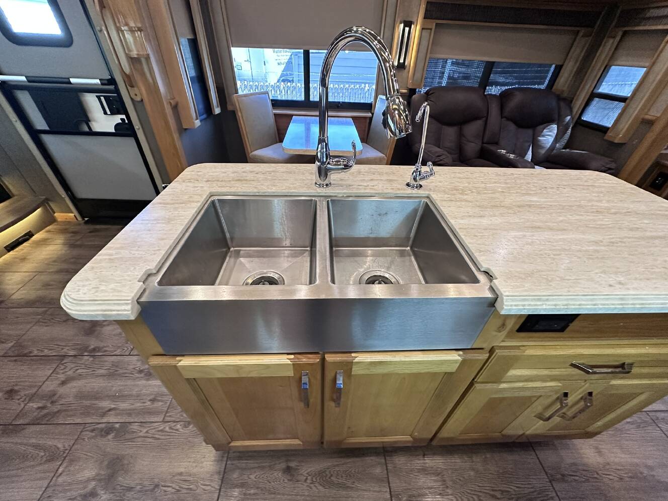 A photo of this 2019 Vanleigh BEACON 39 GBB