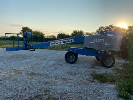 2016 GENIE S-40 in Victoria, TX
