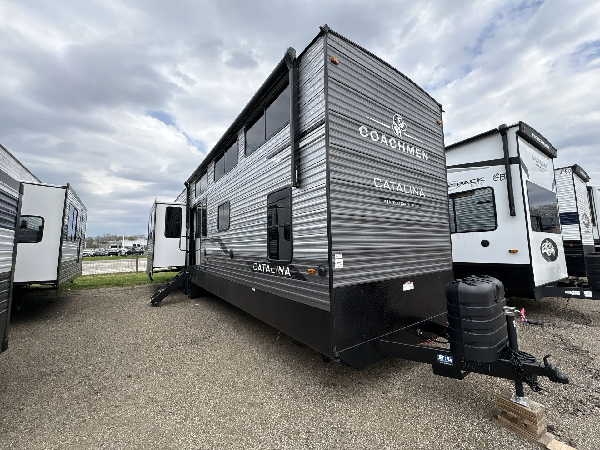 2026 Coachmen Catalina Destination Series 44CONDO RV