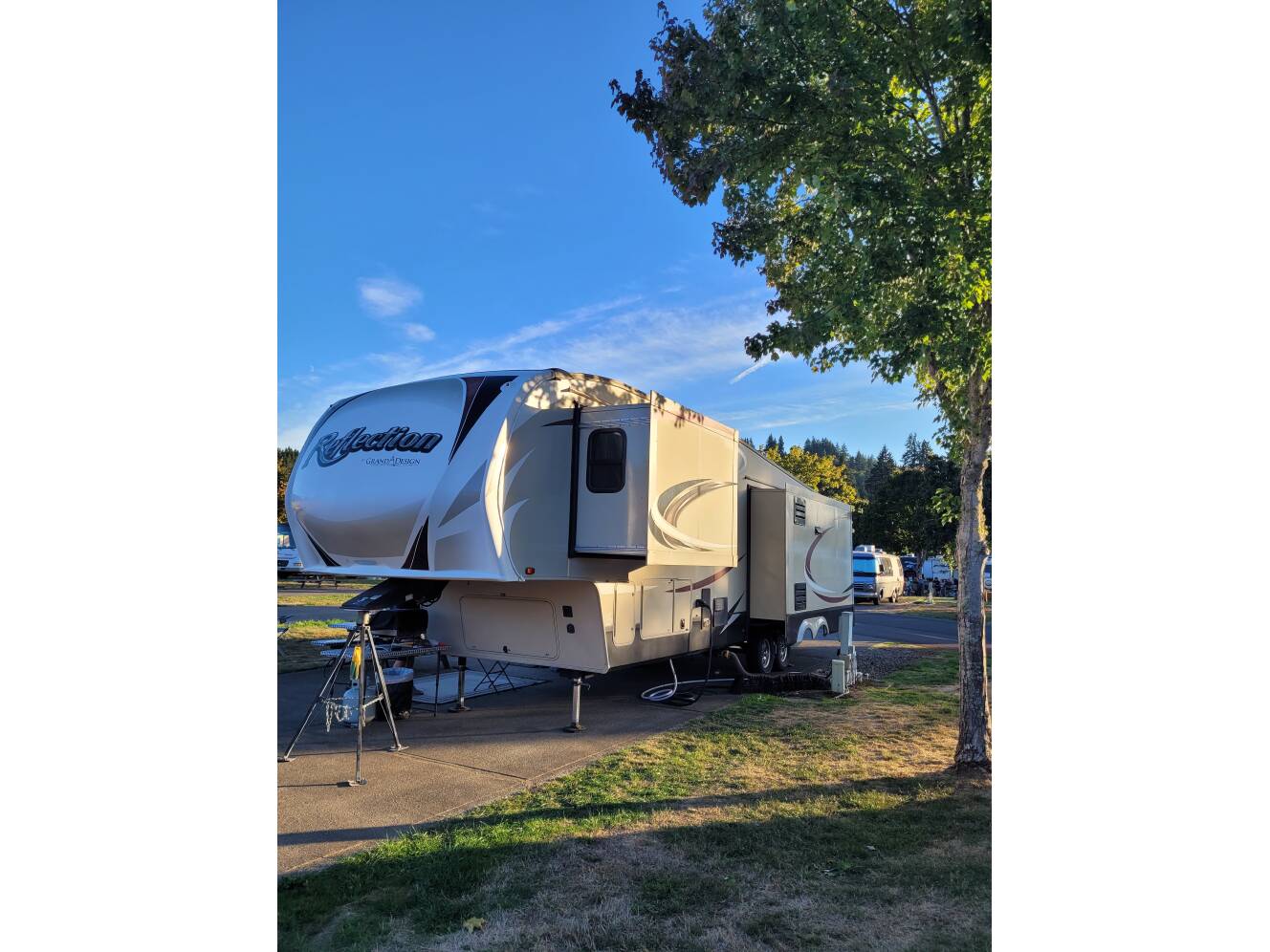 A photo of this 2016 Grand Design REFLECTION 337RLS