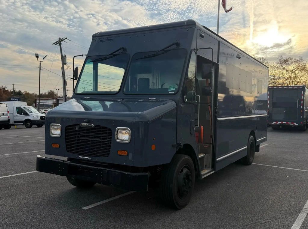 2021 FREIGHTLINER MT45 in Langhorne, PA