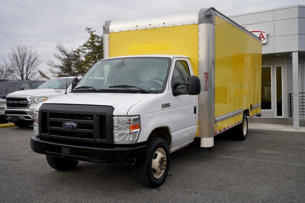 2024 FORD ECONOLINE in Langhorne, PA