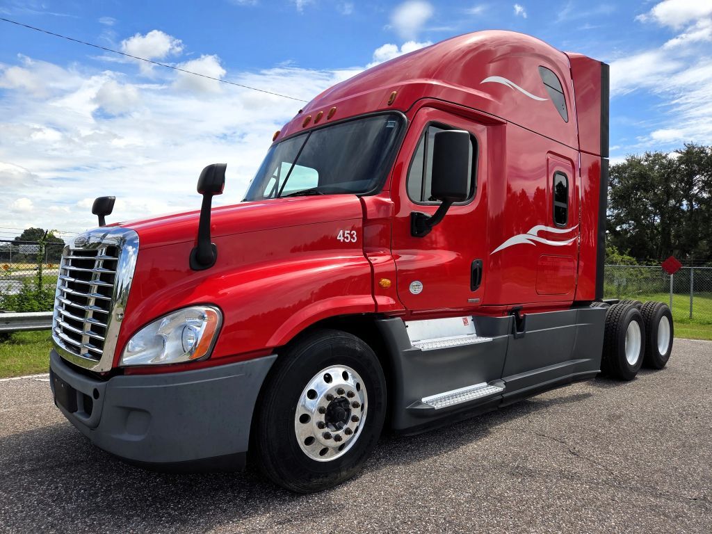 2020 FREIGHTLINER CASCADIA 125 in Apopka, FL