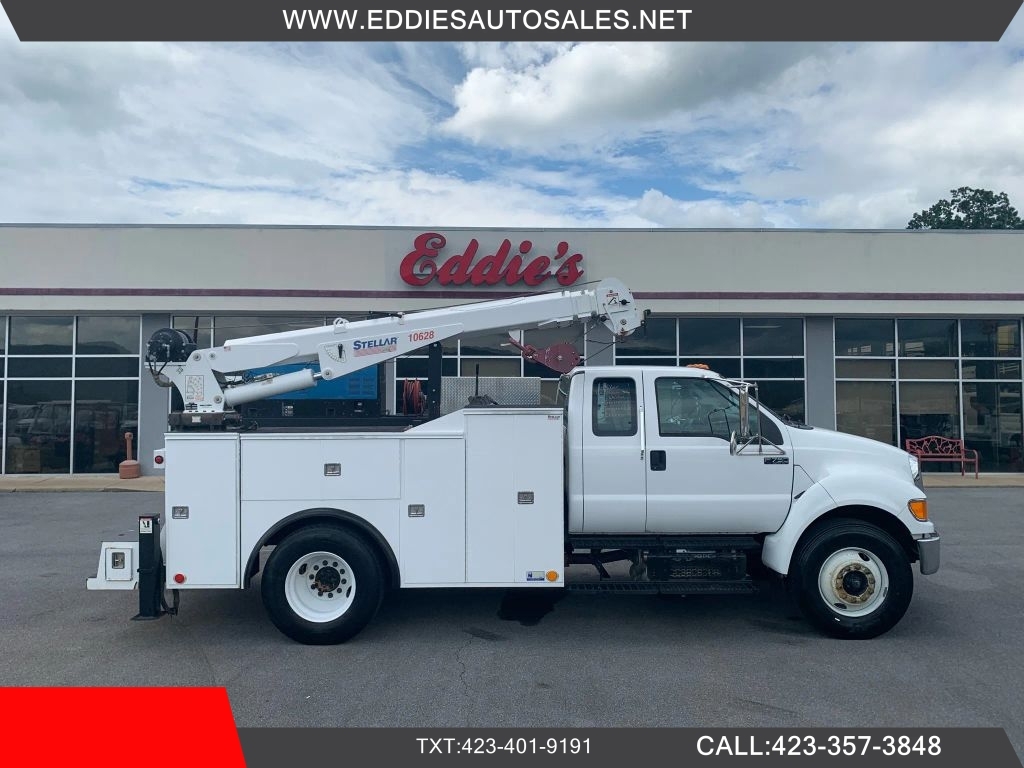 2012 FORD F750 in Church Hill, TN