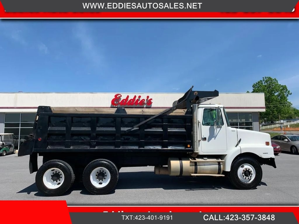 1999 VOLVO WG 15FT Dump Bed Truck in Church Hill, TN