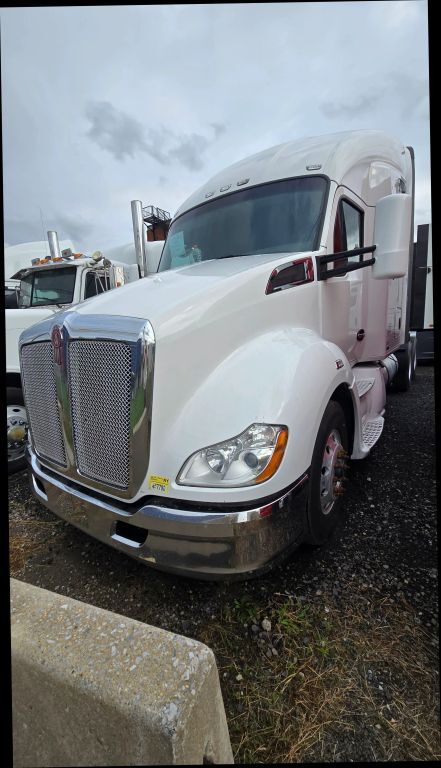 2018 Kenworth T600 in Linden, NJ