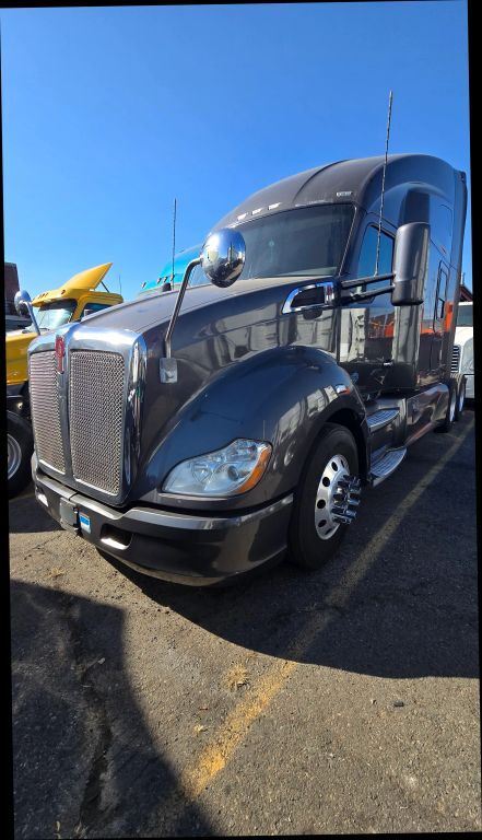 2017 Kenworth T600 in Linden, NJ
