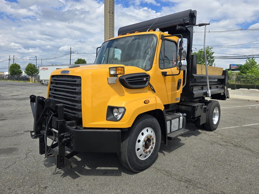 2014 Freightliner Severe Duty in Linden, NJ