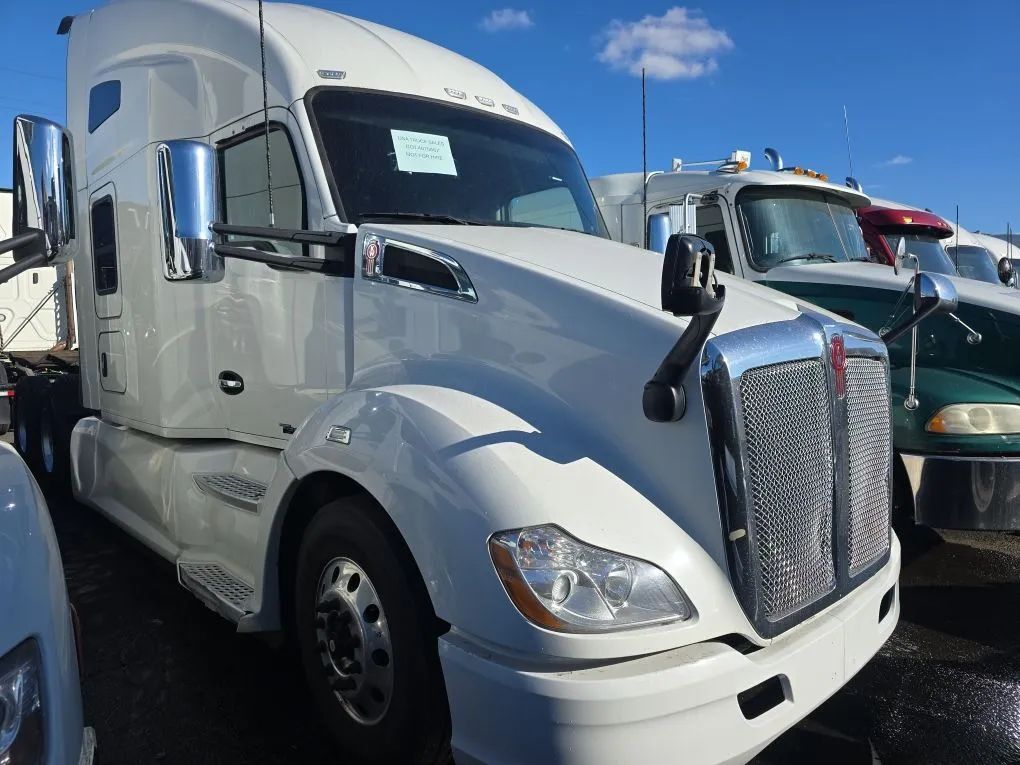 2022 Kenworth T600 in Linden, NJ