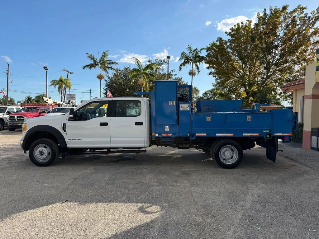 2017 FORD F550 XLT in Langhorne, PA