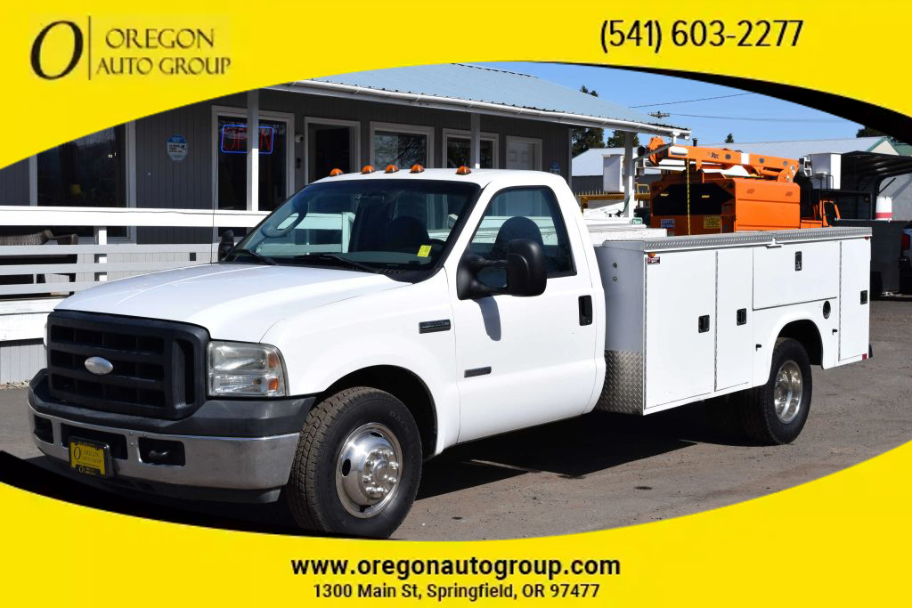 2007 FORD F350 in Springfield, OR