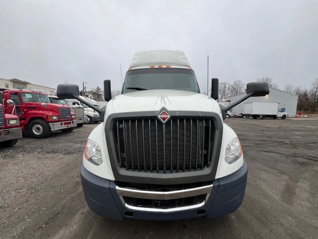 2020 INTERNATIONAL LT in Fredericksburg, VA