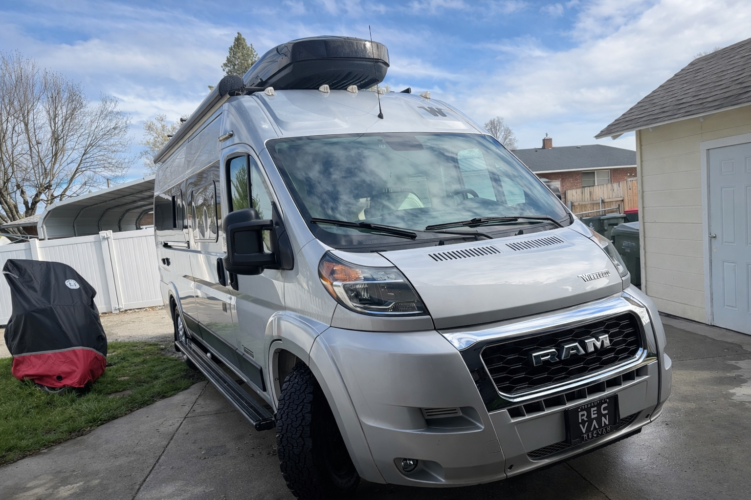 2022 Winnebago TRAVATO 59GL RV