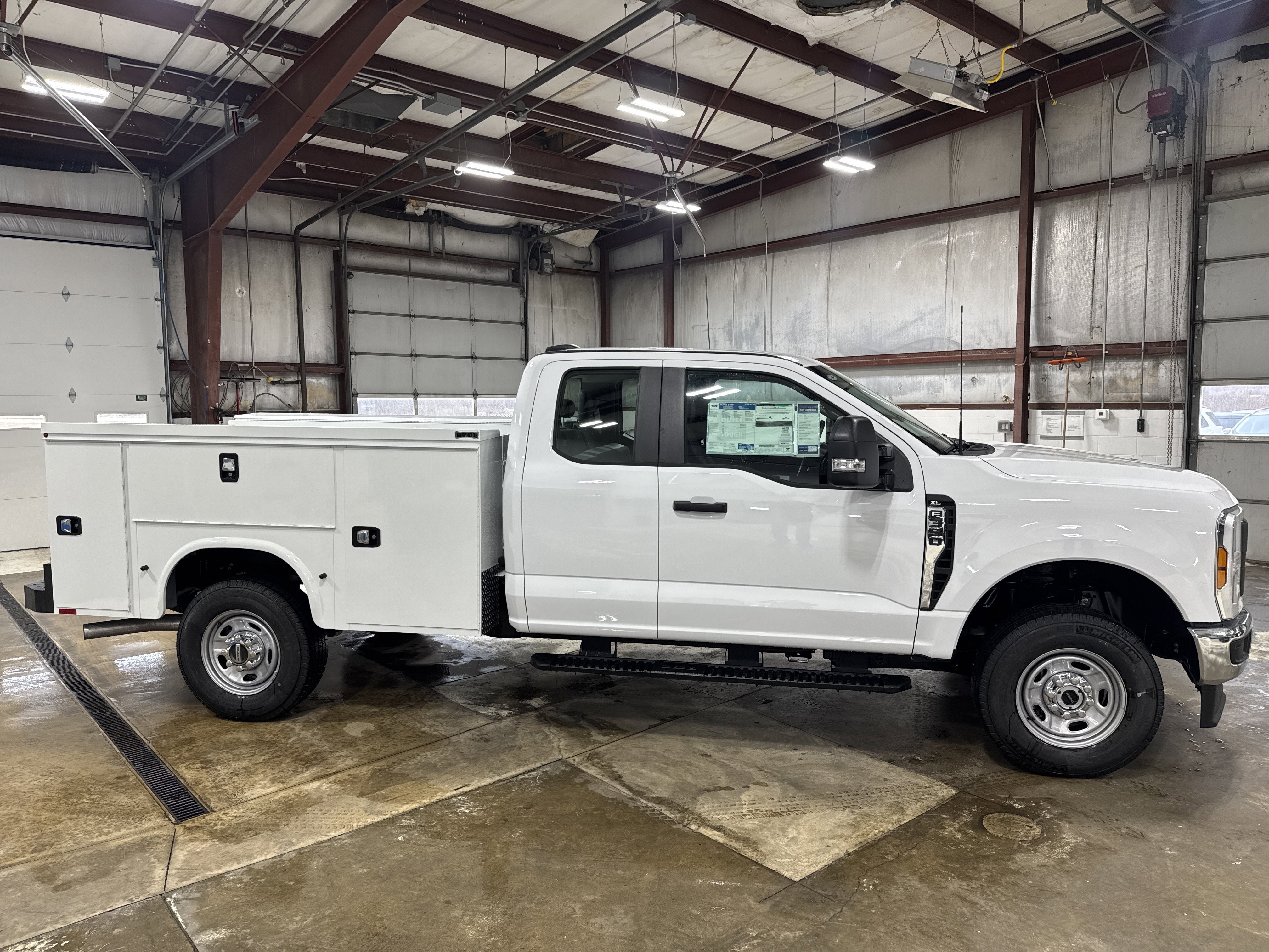 2026 FORD F350 XL in East Peoria, IL