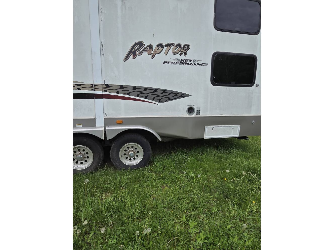 A photo of this 2007 Keystone RAPTOR 3110TT