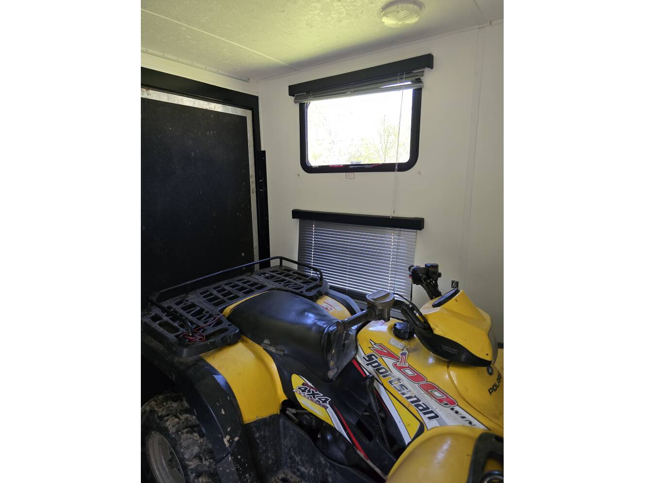 A photo of this 2007 Keystone RAPTOR 3110TT