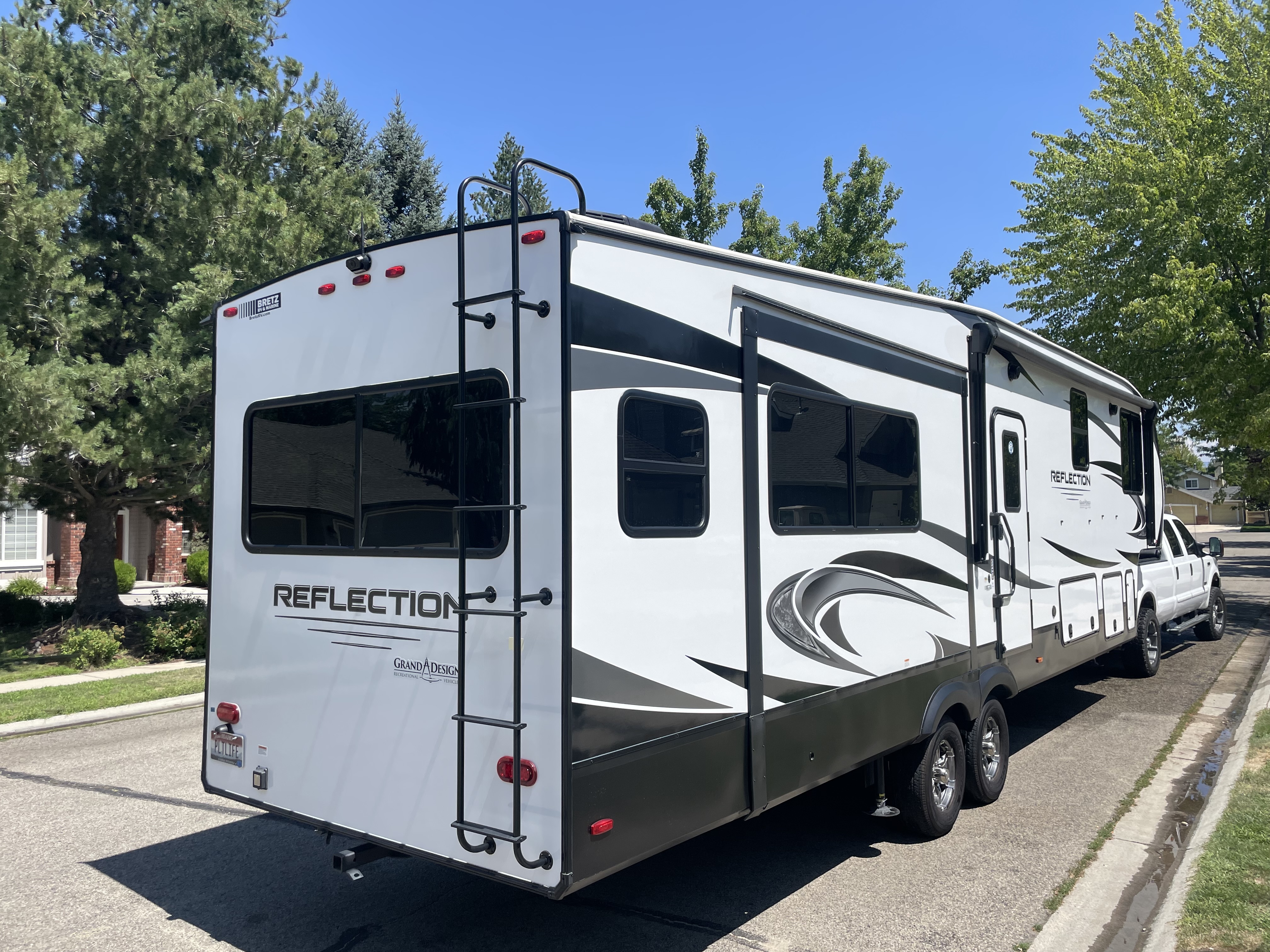 2023 Grand Design REFLECTION FW 324-MBS in boise ID