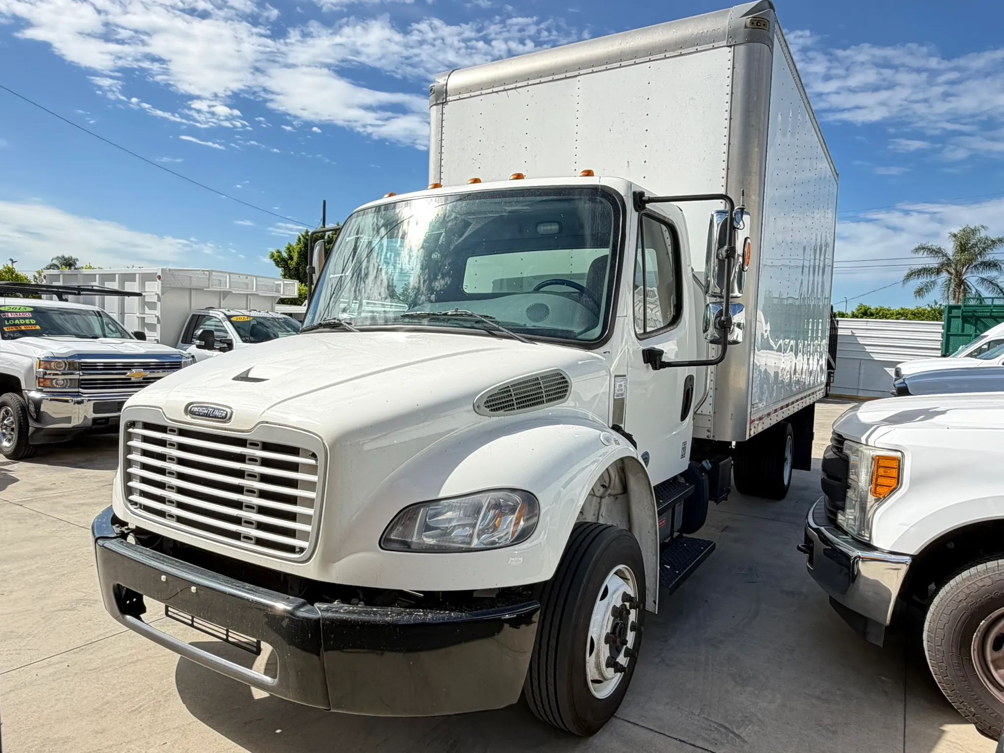 2020 FREIGHTLINER BUSINESS CLASS M2 106 in Pacoima, CA
