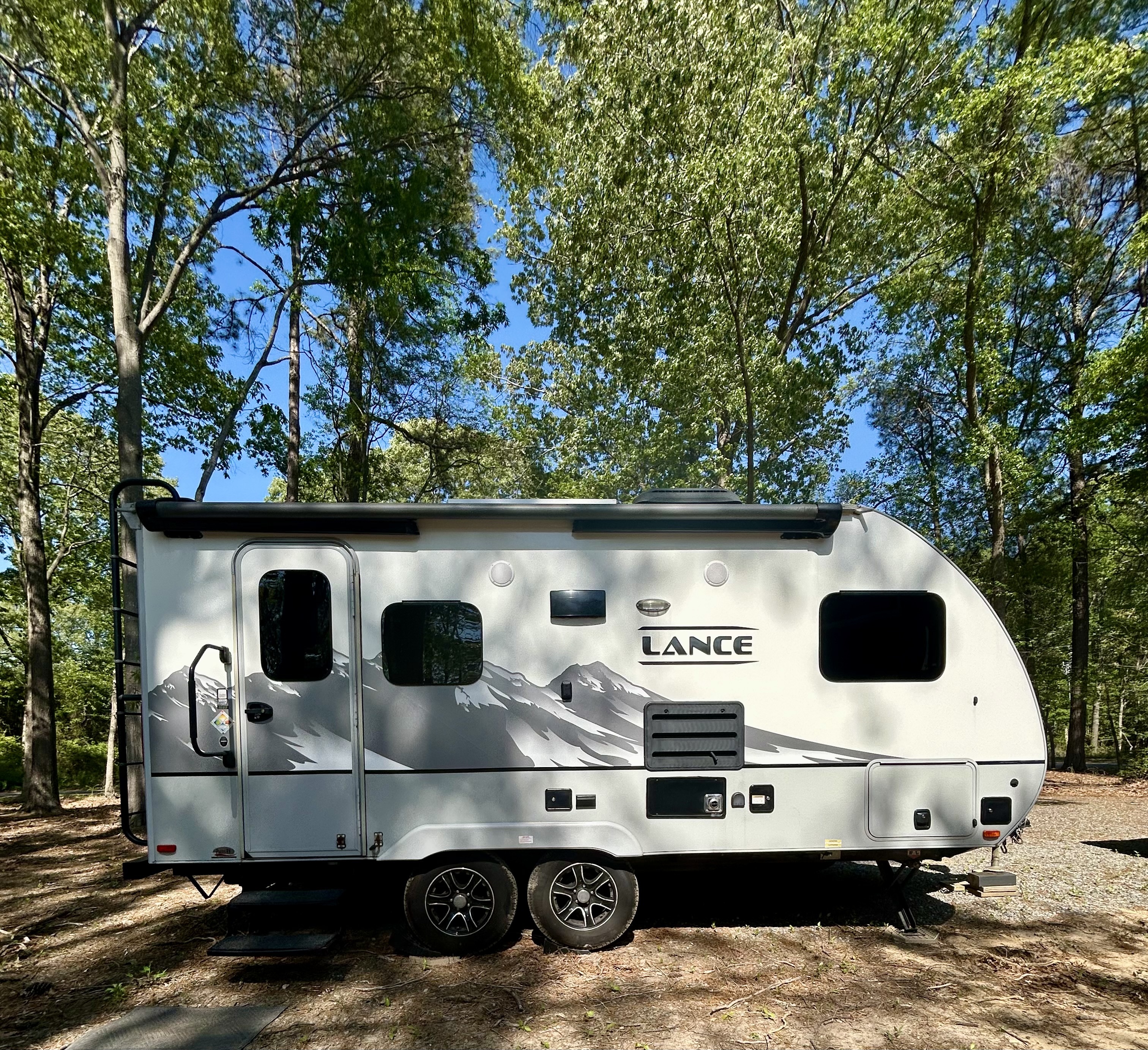 2020 Lance 1685 Travel Trailer in heathsville VA