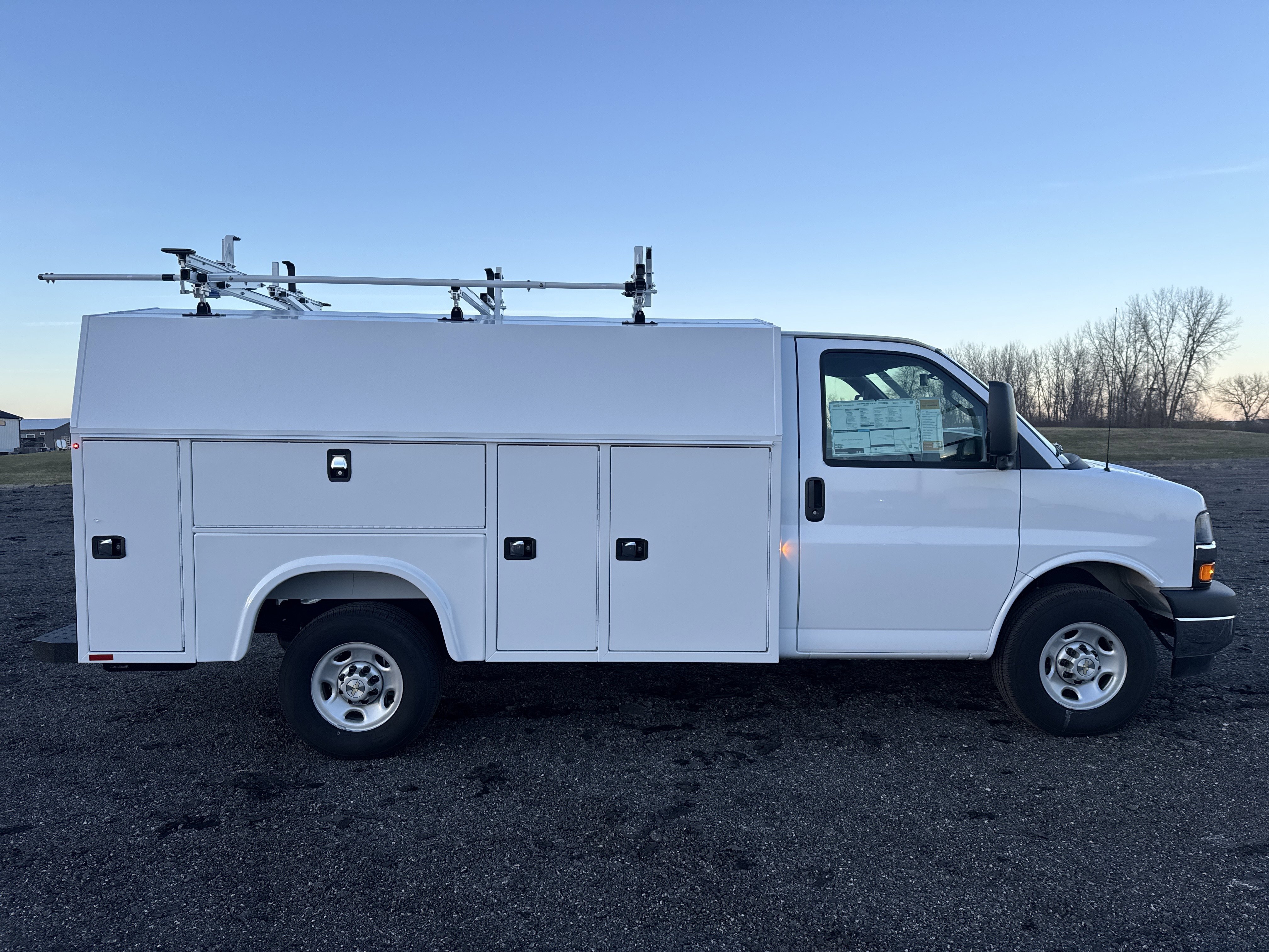 2025 CHEVROLET G3500 KUV Utility in Washington, IL