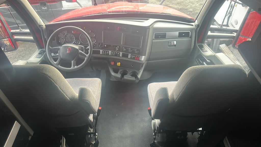 2020 Kenworth T600 in Linden, NJ