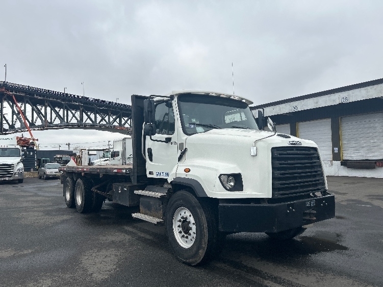 2020 FREIGHTLINER 114 SD in Newark, NJ