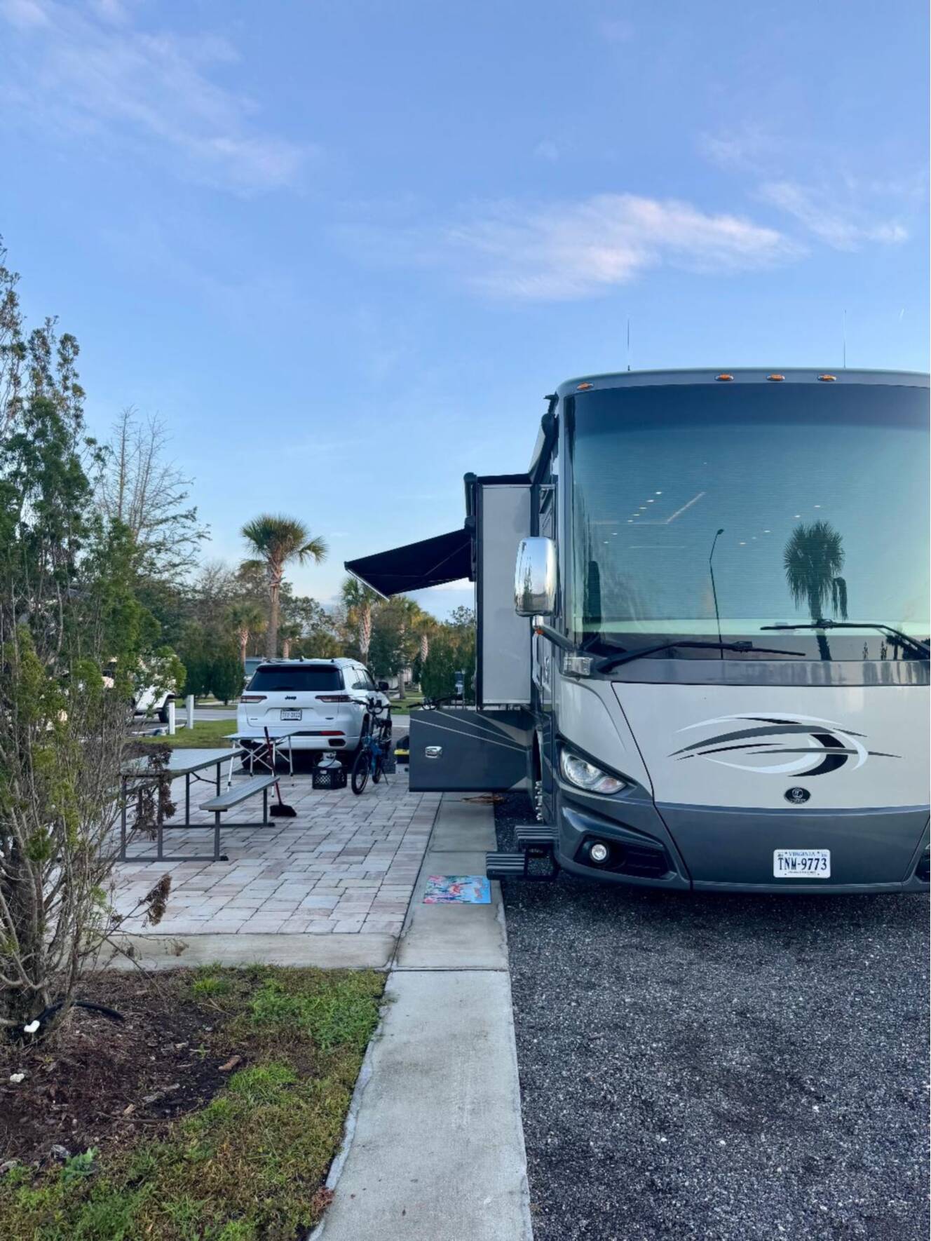A photo of this 2019 Tiffin Motorhomes PHAETON 40 QBH