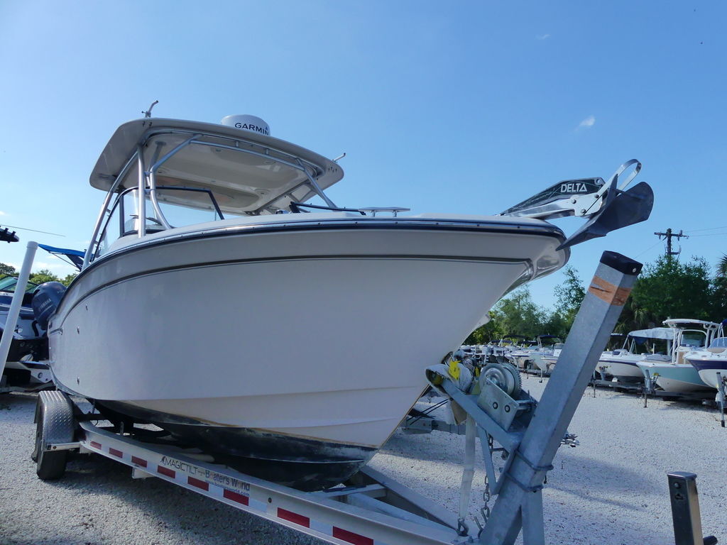 2016 Grady White Freedom 255 375 in bradenton FL