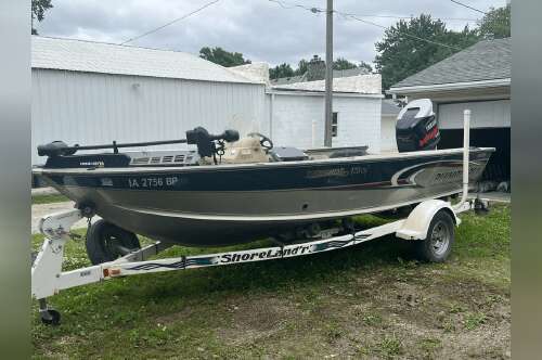 2003 Alumacraft Tournament Pro 175 CS SPORT 195 in red oak IA
