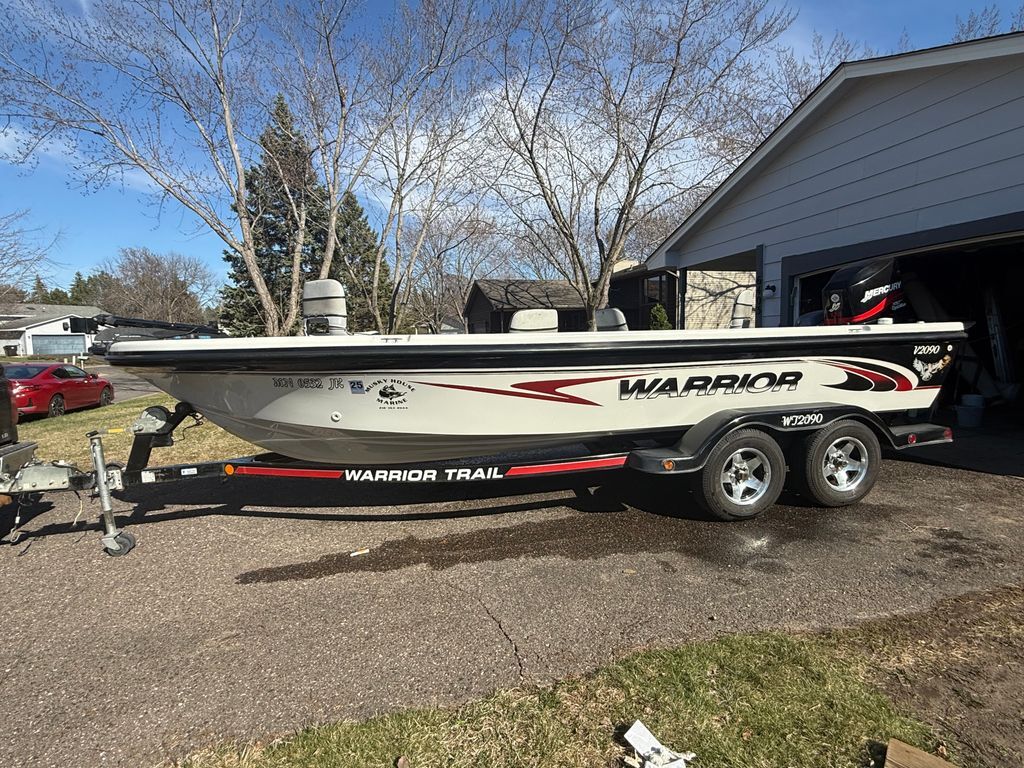 Used 2002 Warrior 2090 For Sale in Champlin, MN - 5040050505