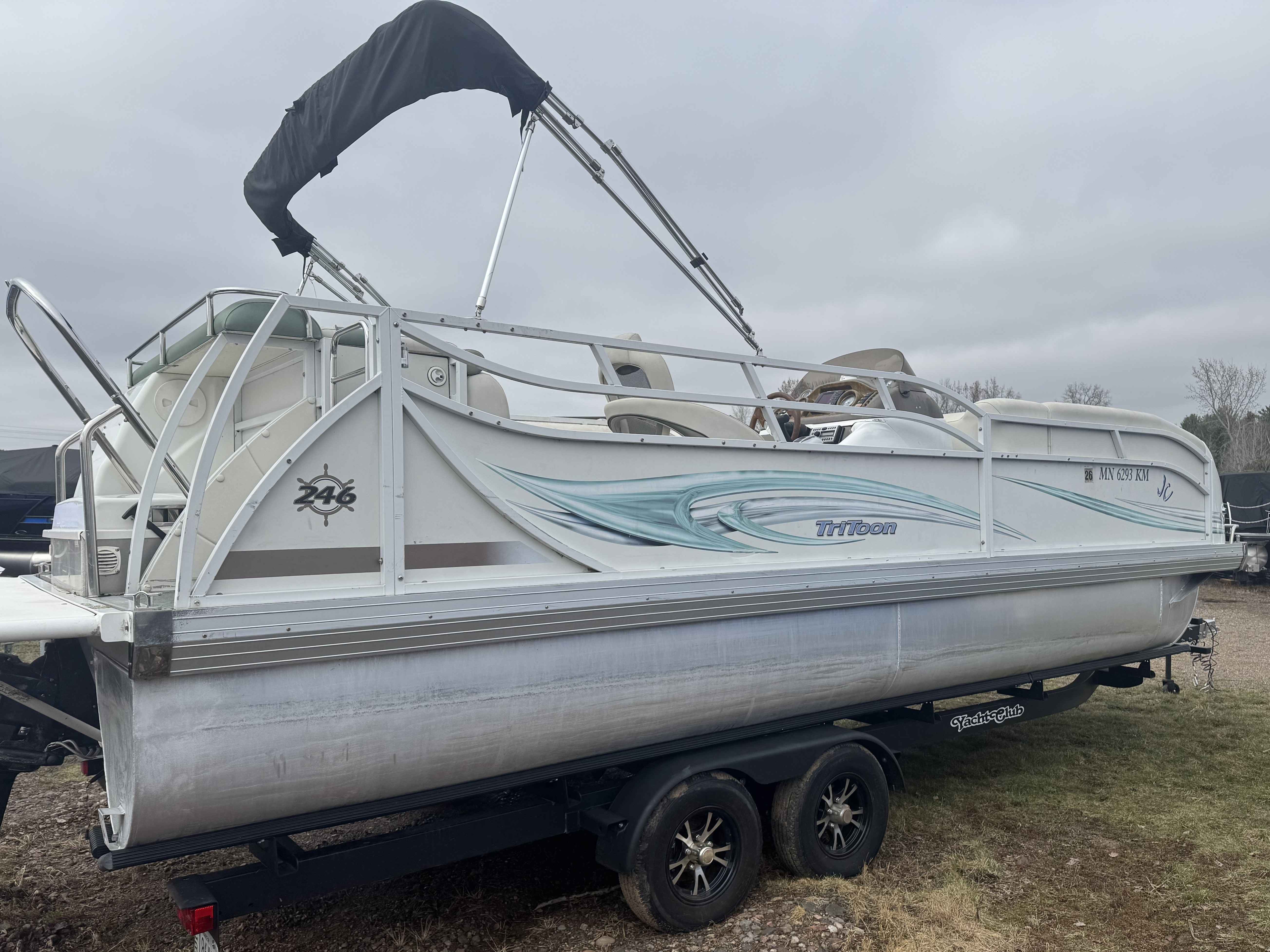2007 Jc Neptune 246 TRITOON in chippewa falls WI