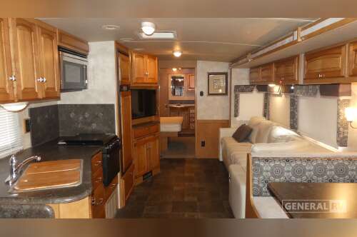 2014 Winnebago VISTA 35F in fort meyers FL