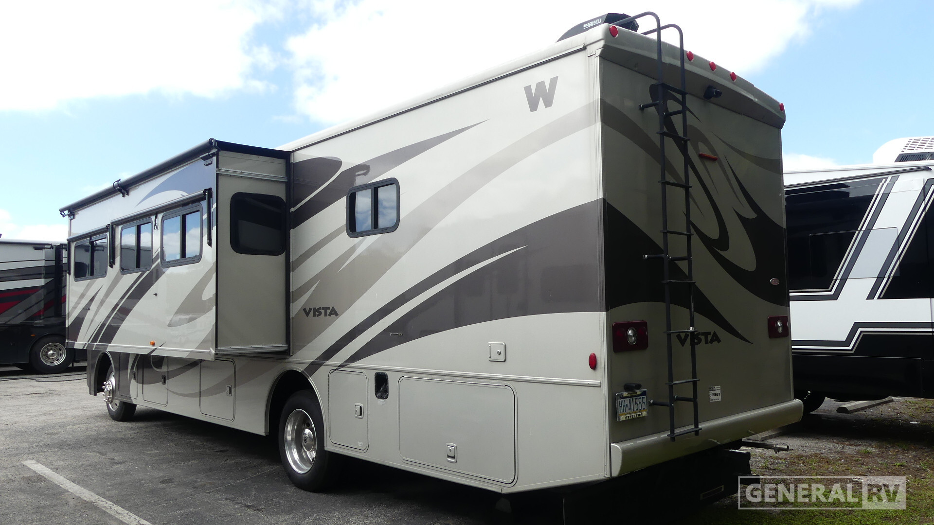 2014 Winnebago VISTA 35F in fort meyers FL