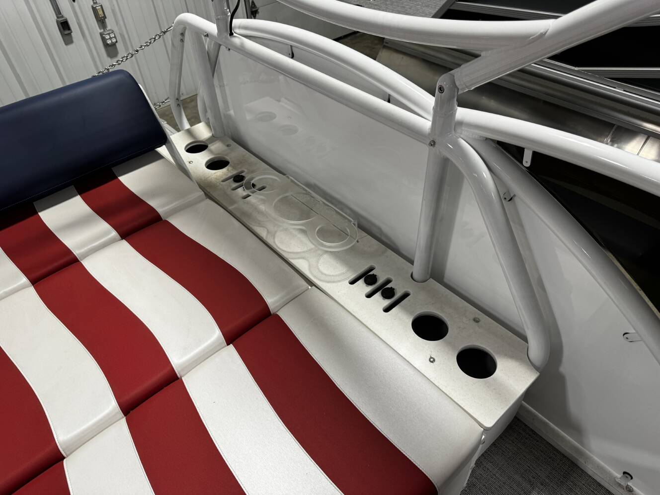 A photo of this 2026 Aloha PARADISE 260 ARCH SPORT TOWER