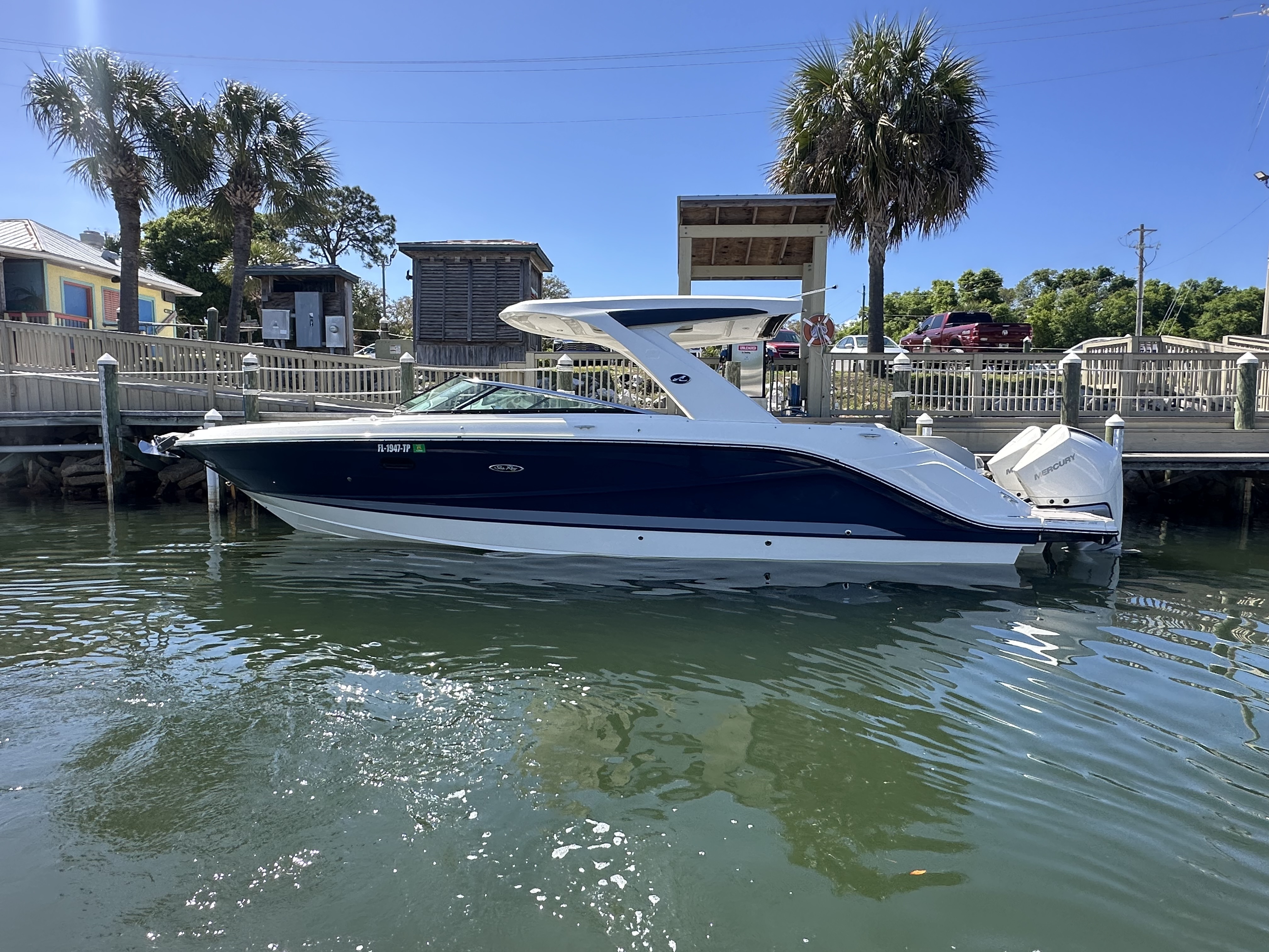 2023 Sea Ray 310 SLX OB W 230 in pensacola FL