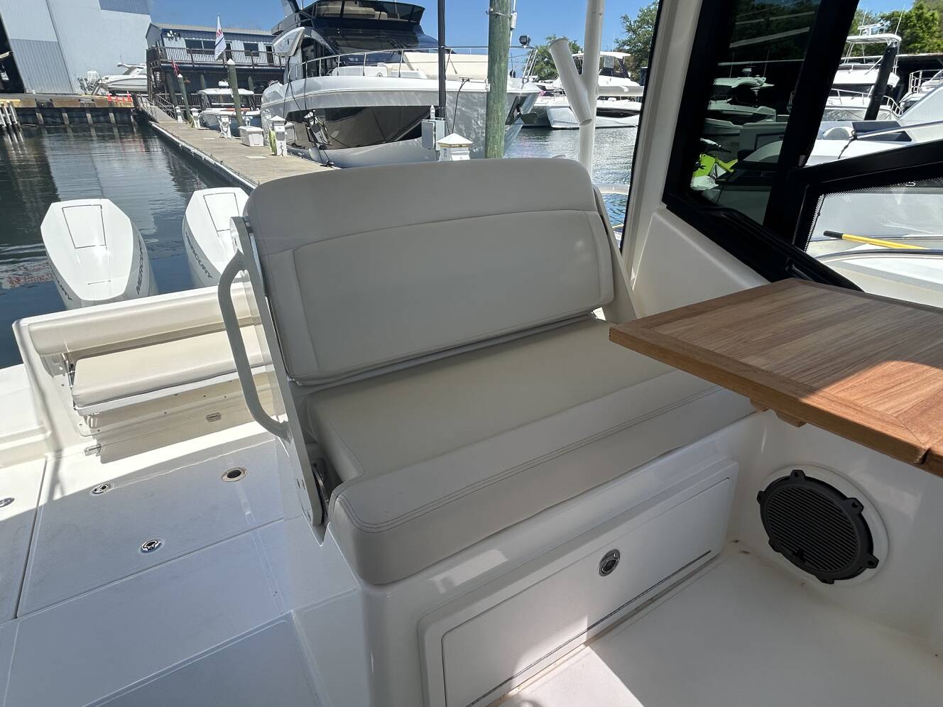 A photo of this 2026 Boston Whaler 325 Conquest