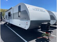 5 Red-Hot RV Brands That Are In-Demand Right Now image