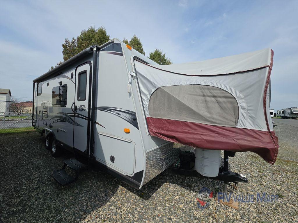 2013 Dutchmen Rv Aerolite 232E Shuttle in bath PA