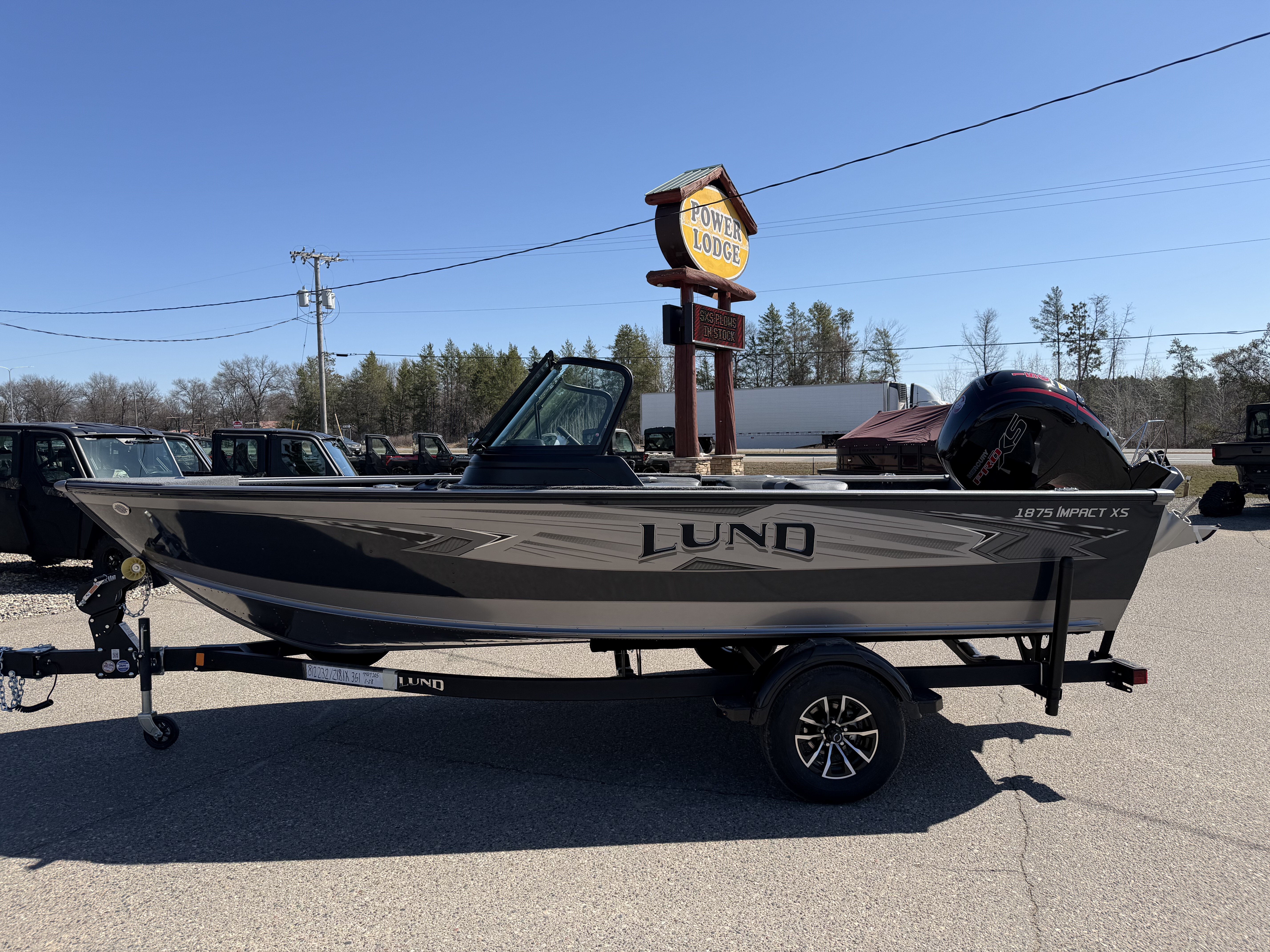 New 2026 Lund 1875 Impact Xs For Sale in Brainerd, MN - 5040053453