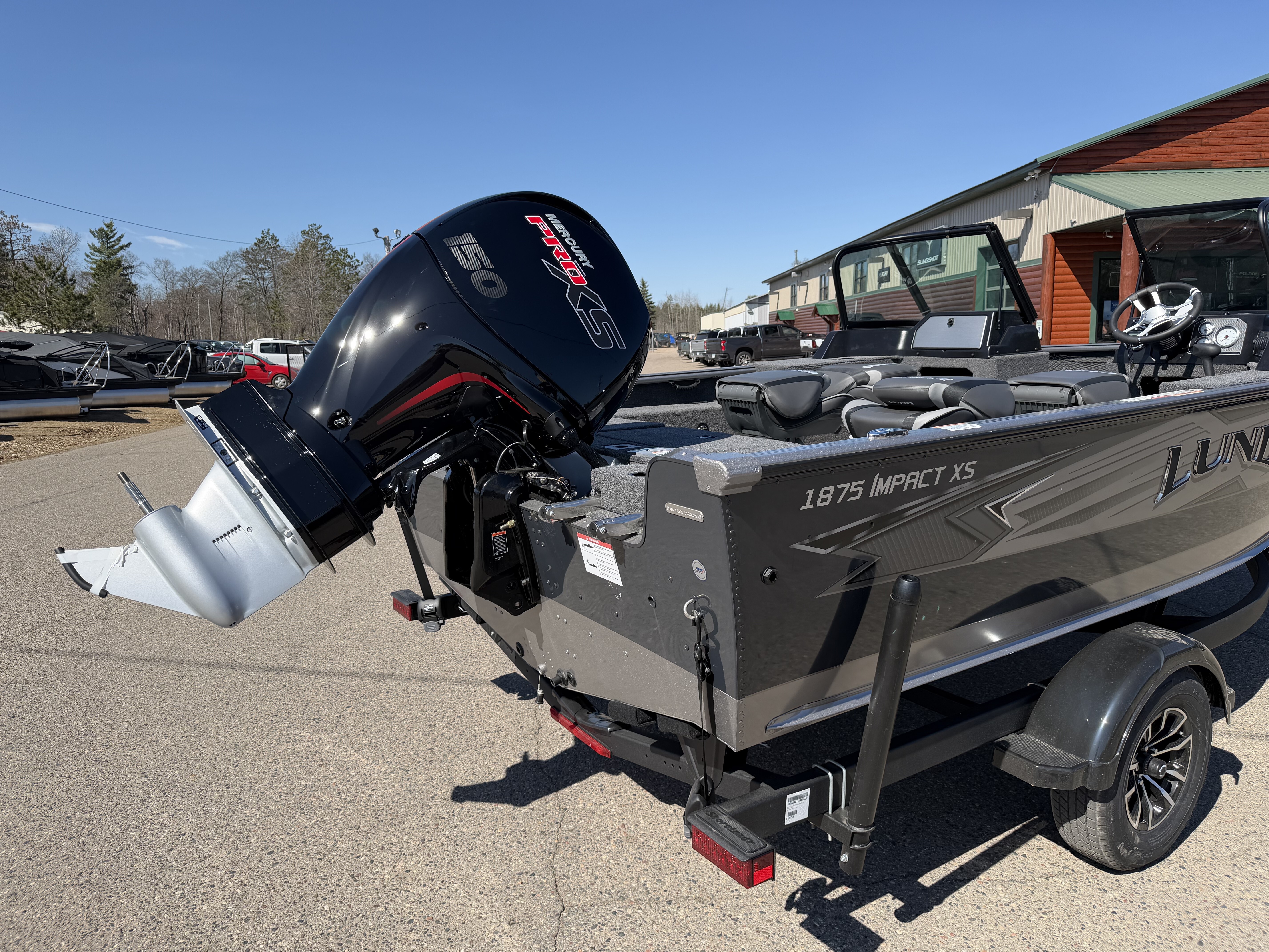 New 2026 Lund 1875 Impact Xs For Sale in Brainerd, MN - 5040053453