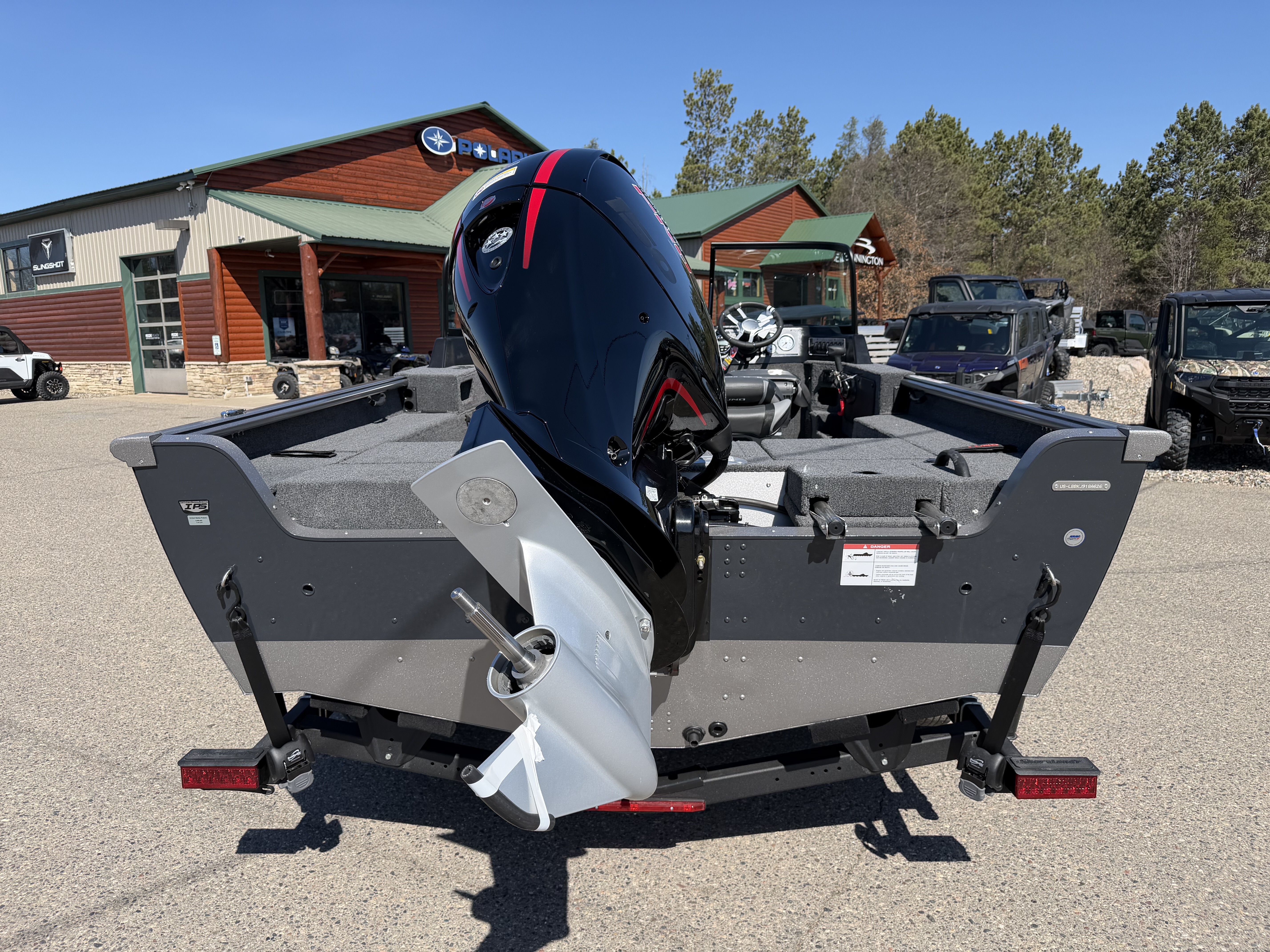 New 2026 Lund 1875 Impact Xs For Sale in Brainerd, MN - 5040053453
