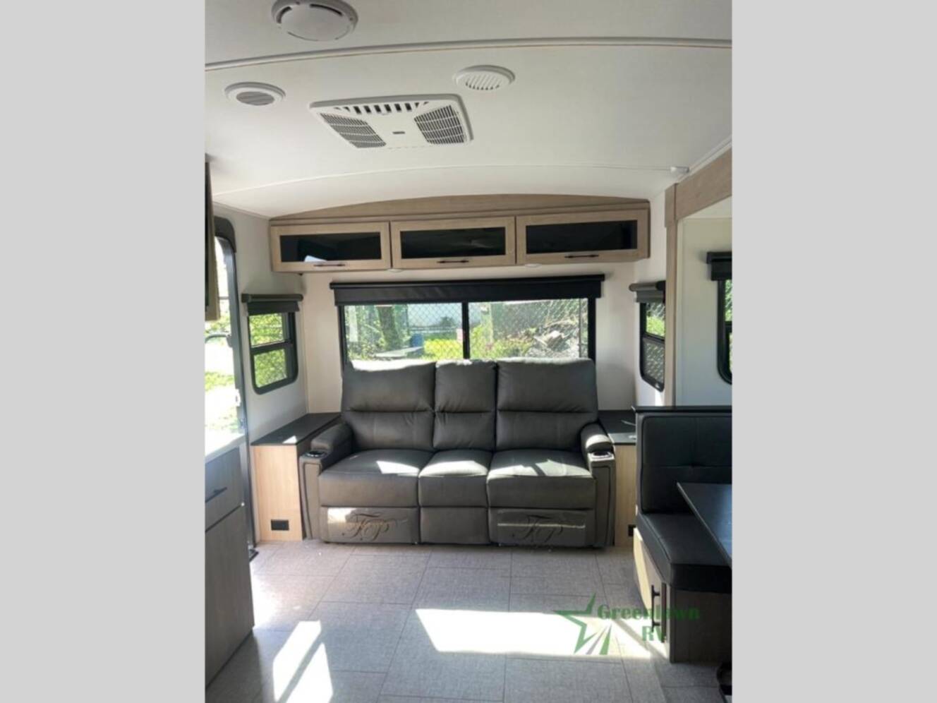 A photo of this 2025 Grand Design Imagine 2500RL