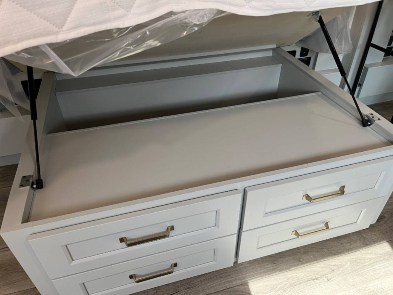 A photo of this 2026 Brinkley Model G 4100