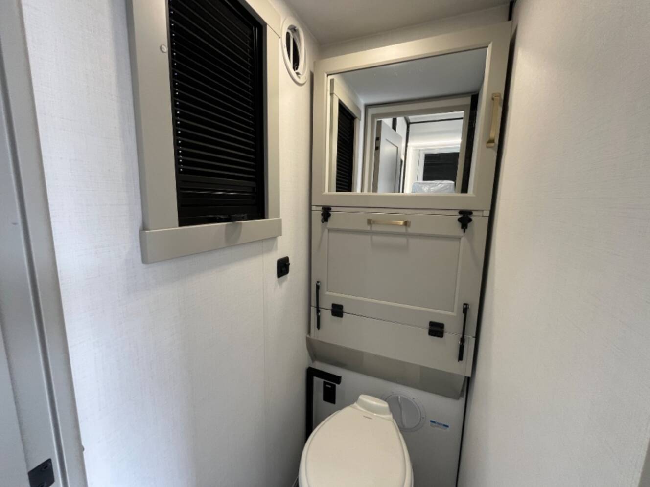 A photo of this 2026 Brinkley Model G 4100