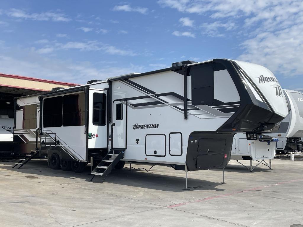 2026 Grand Design Momentum 396DB in corinth TX