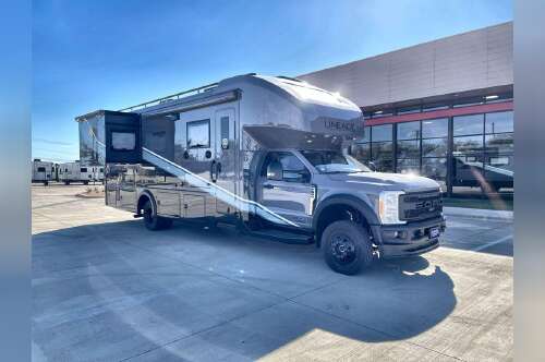 2026 Grand Design Lineage Series F 31ZW in sanger TX