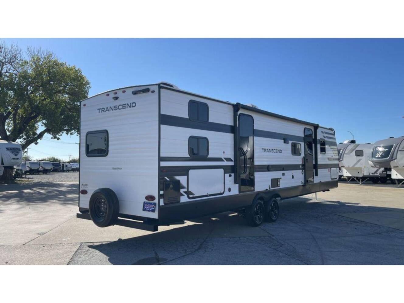 A photo of this 2026 Grand Design Transcend 325BHT